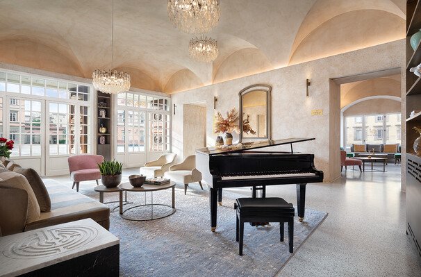Grand Universe Lucca Italy Hotel Lobby