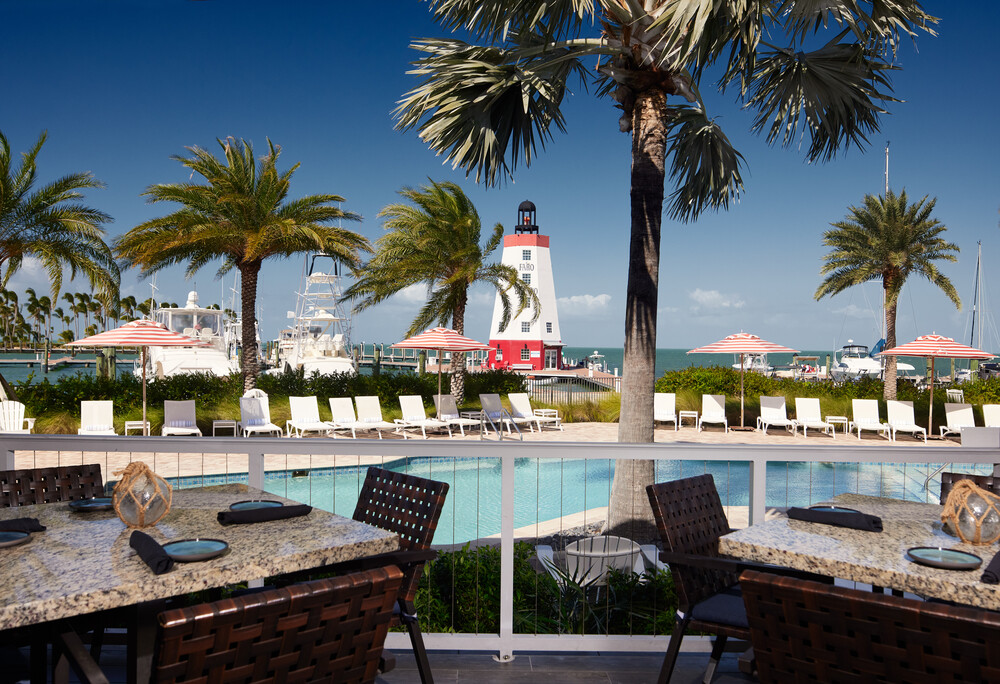 FARO BLANCO RESORT & YACHT CLUB restaurant and pool view