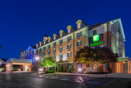 Holiday Inn Express State College Night Exterior